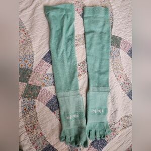 Injinji Mint Green Toe Socks